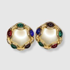 Vintage 1980s Pearl and Enamel Gold-Tone Clip-On Earrings